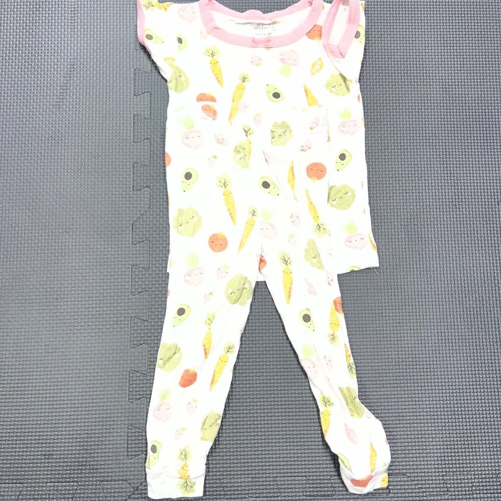 18-24 Month Girls Clothing Bundle Includes Dresses Romper Hoodie Pants & Shorts - Picture 8 of 10